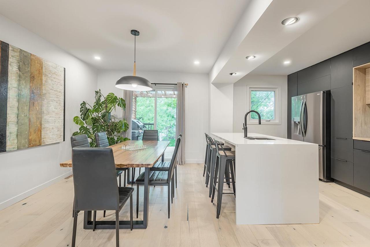 Free Parking Prime Location New Modern Condo Brossard Bagian luar foto